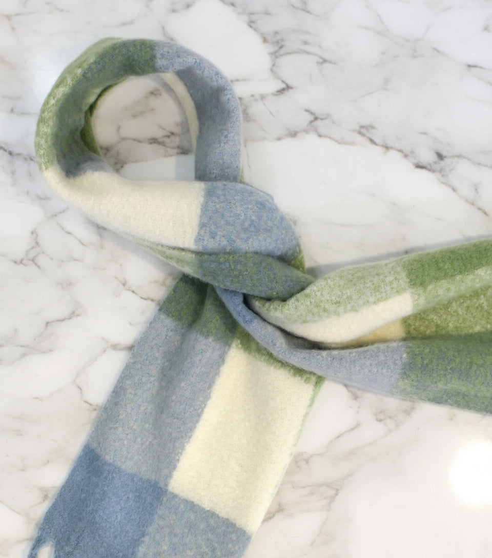 La-a SOLE - Olive Winter Scarf | Green