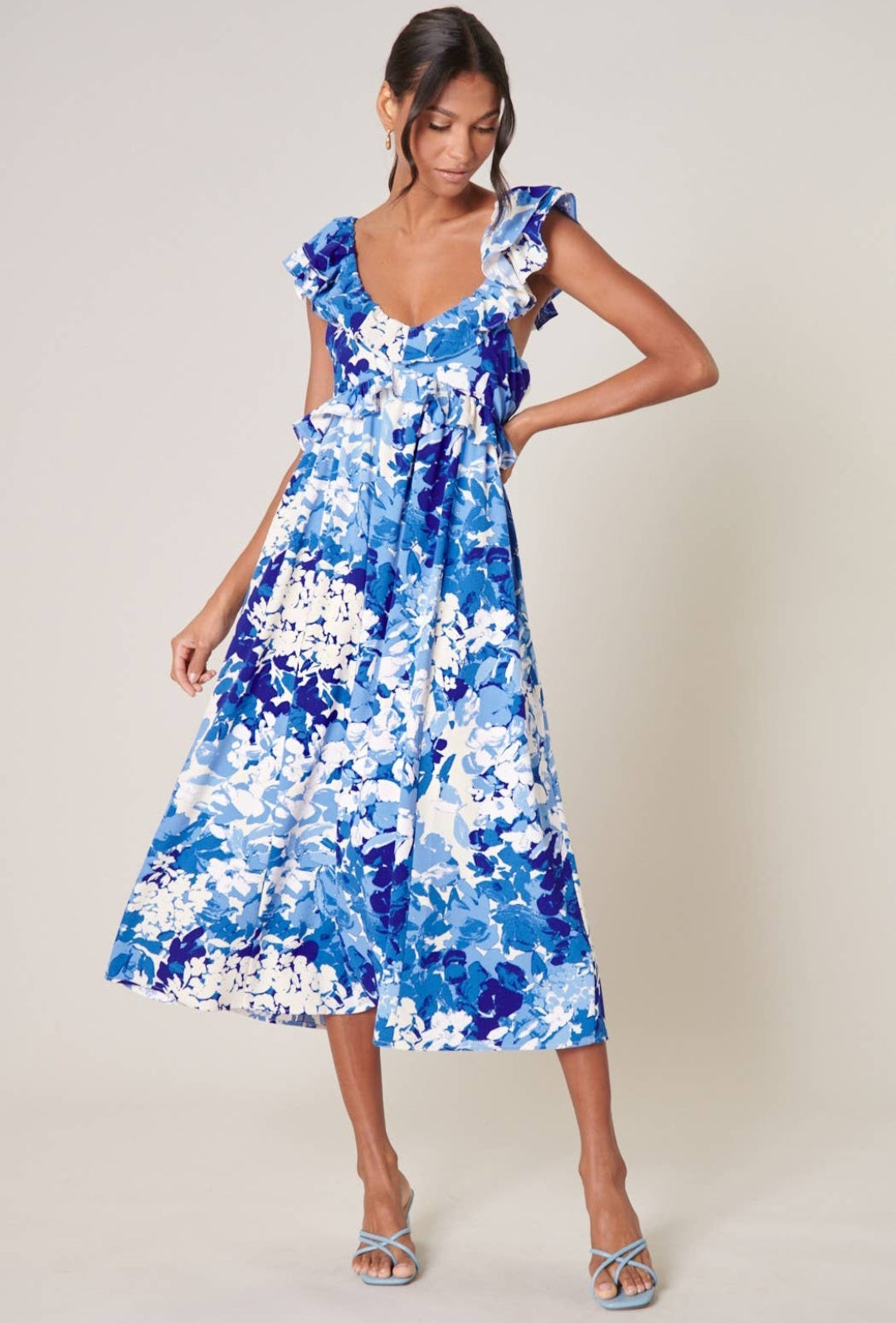 Sugarlips Gypsum Berry Floral Tie Back Cutout Midi Dress