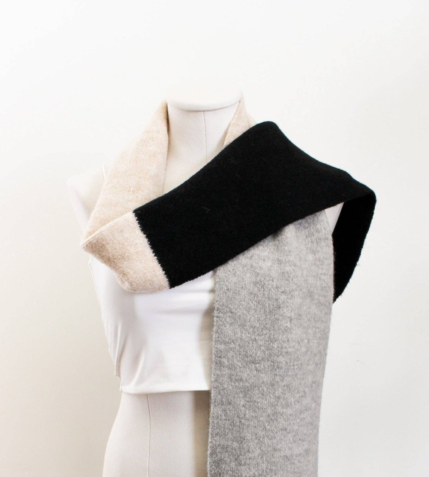 La-a SOLE - Chloe Winter Scarf | Black. Grey & Ivory