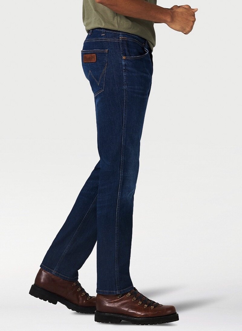 Wrangler Men's Greensboro Straight Leg Jean Hawk Springs 34x34