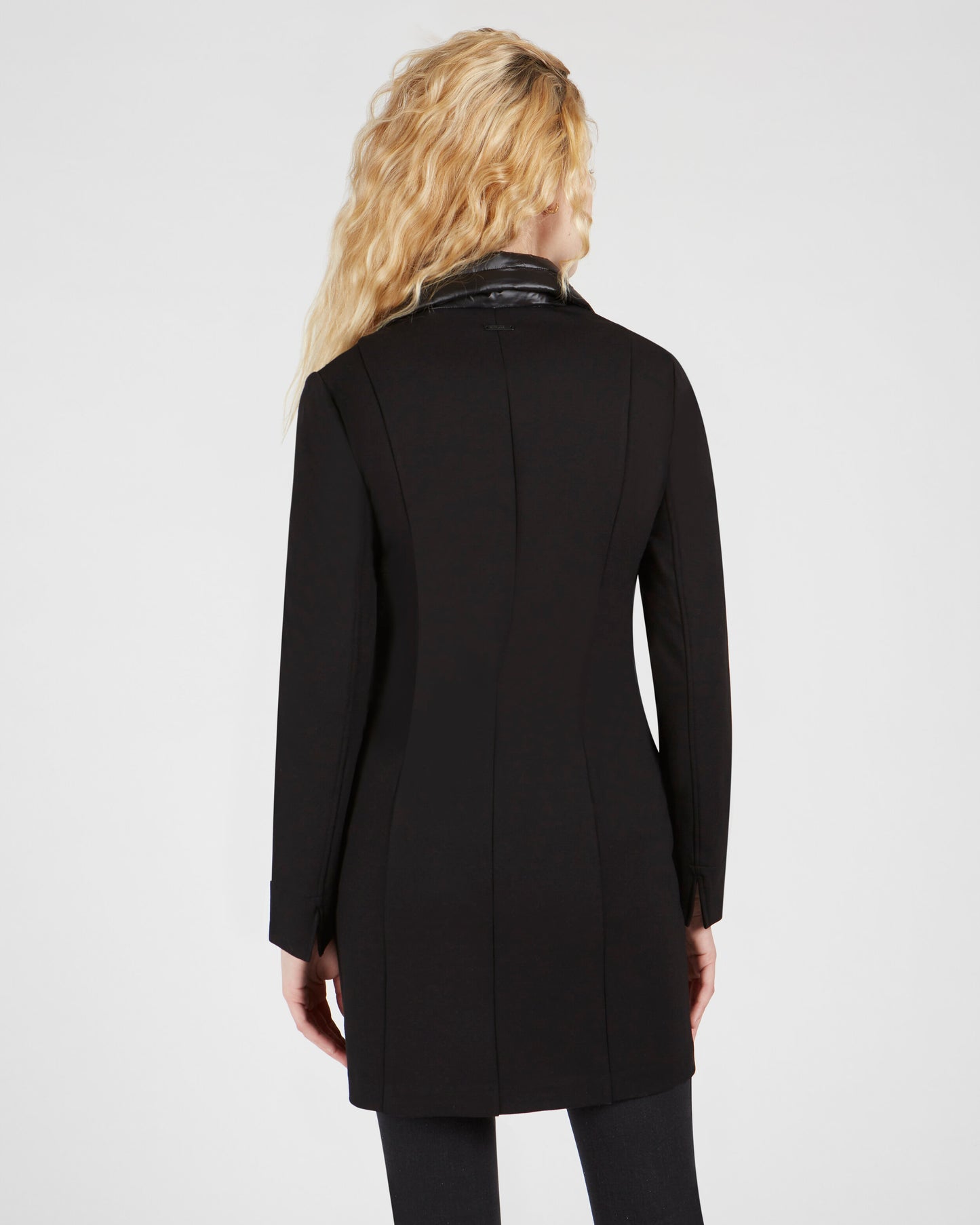 Renuar Black Jacket
