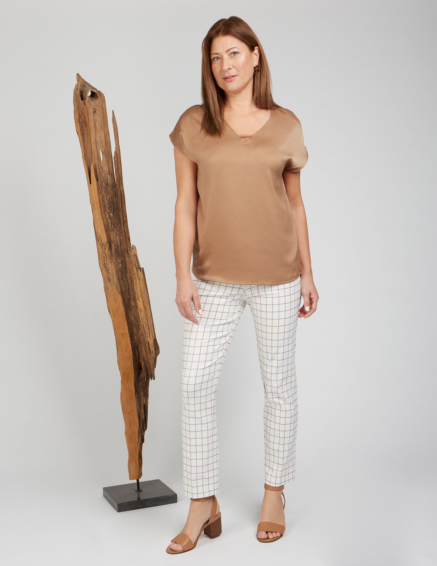 Renuar White Dress Pant with Toffee Grid Pattern