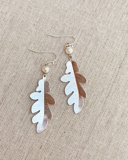Gracie Rose Designs - Pearl and Oak Leaf Drop Earrings – Mixed Metal