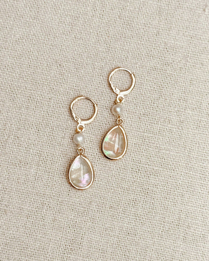 Gracie Rose Designs - Champagne Shell Tear Drop Gold Earrings