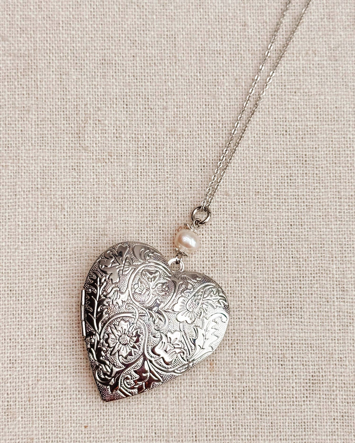 Gracie Rose Designs - Large Silver Heart Locket Freshwater Pearl Necklace