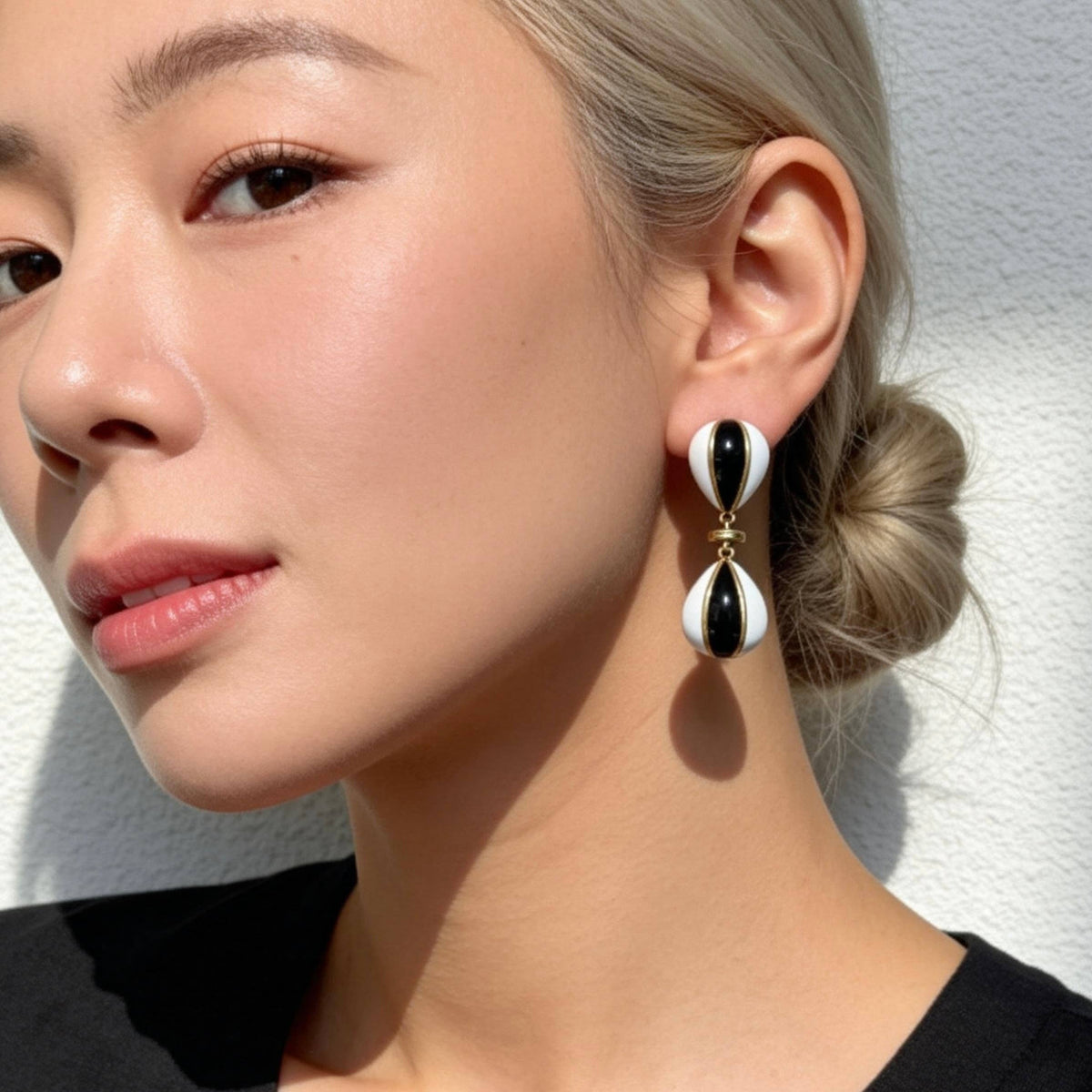 Aurea Jewelry - Black White Drop Earrings