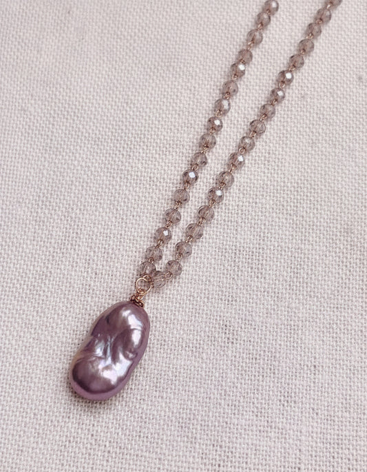 Gracie Rose Designs - Iridescent Mauve Baroque Pearl Pendant Necklace