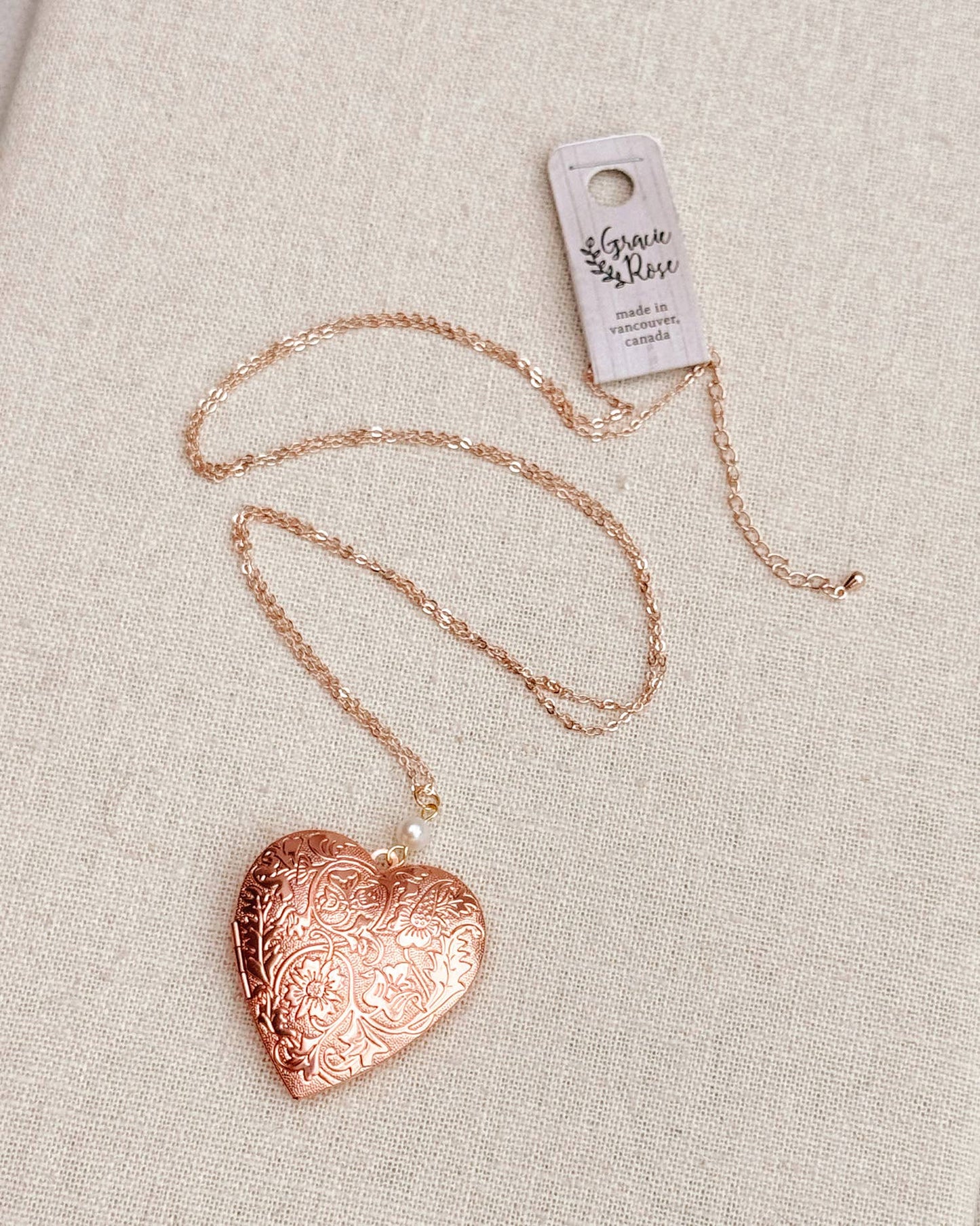 Gracie Rose Designs - Large Rose Gold Heart Locket Freshwater Pearl Necklace