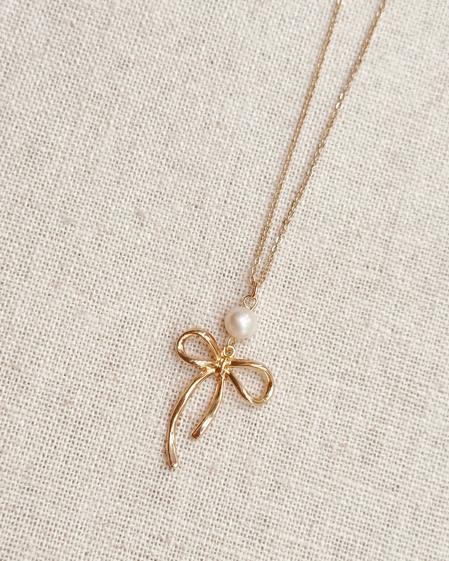 Gracie Rose Designs - Bow Pearl Pendant Necklace – Gold, & Silver