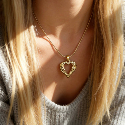 Aurea Jewelry - Gold Stainless Steel Heart Necklace