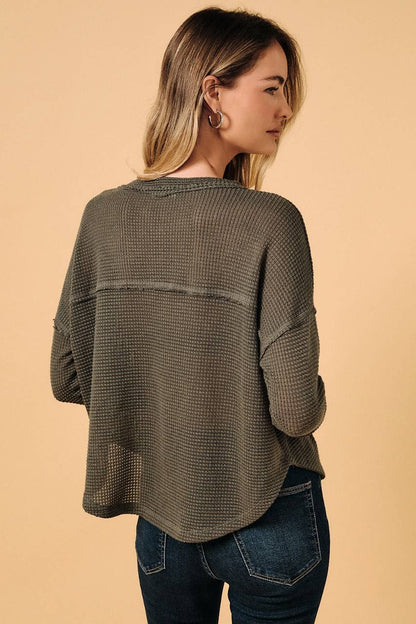 Gilli Henley by Sunday Edition LONG SLEEVE DROP SHOULDER BOXY TOP