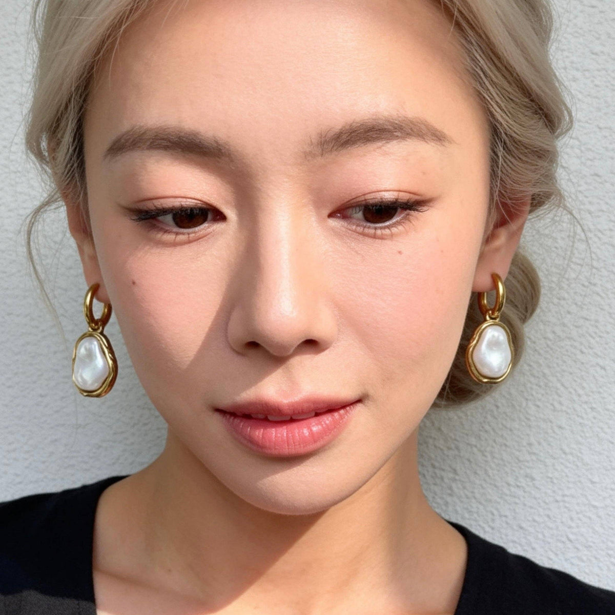 Aurea Jewelry - Stainless Steel Baroque Pearl Hoop Earrings