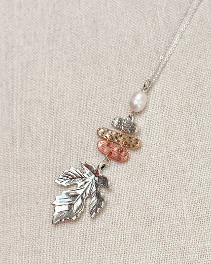 Gracie Rose Designs - Maple Leaf Pearl Pendant Necklace