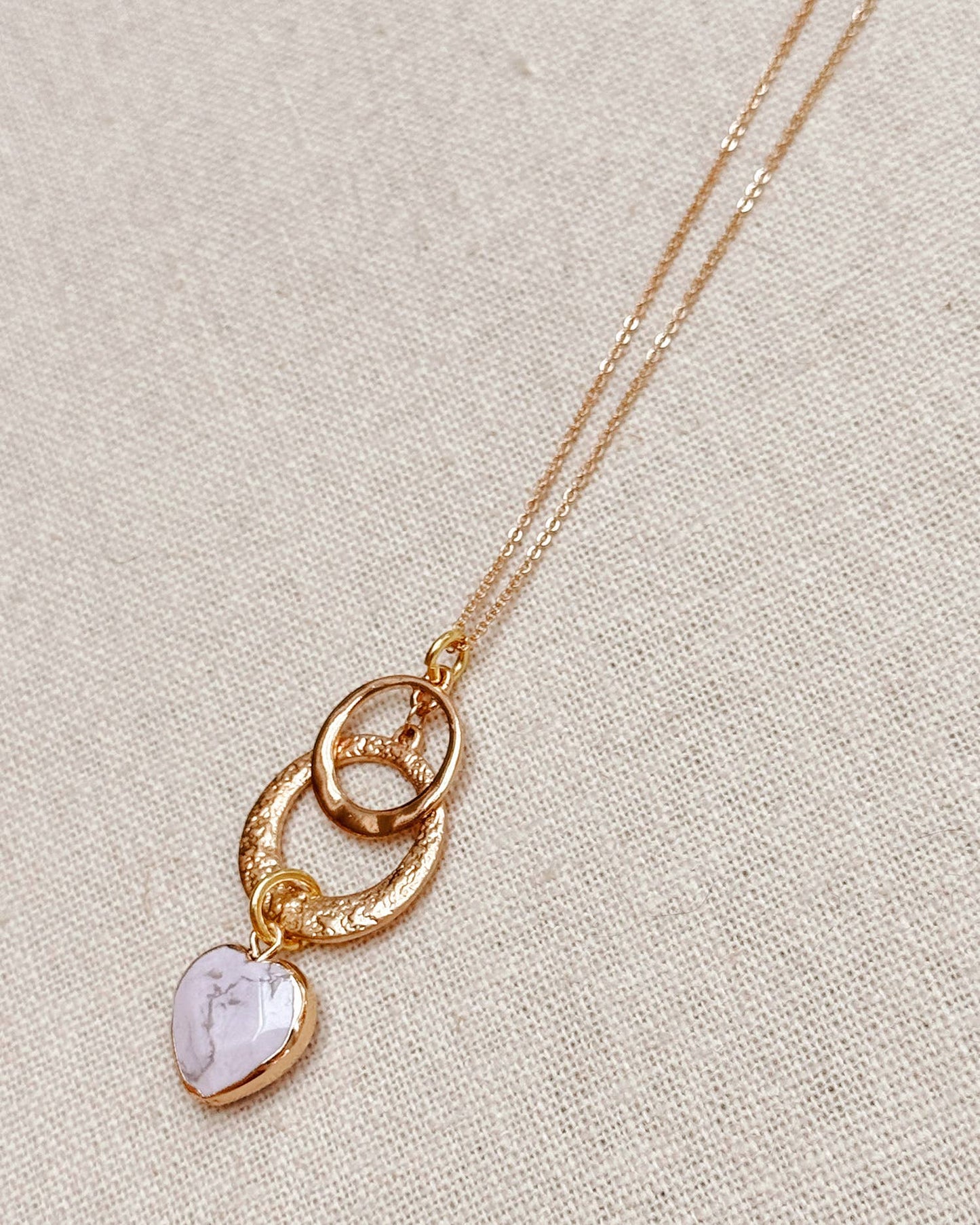 Gracie Rose Designs - Gold Howlite Heart & Hammered Circles Necklace