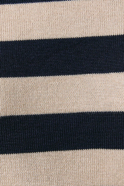 LE LIS - BOAT NECK DOLMAN SLEEVE SWEATER TOP In Navy