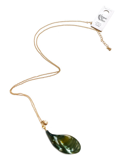 Gracie Rose Designs - Matte Gold Polished Green Shell Pendant Necklace