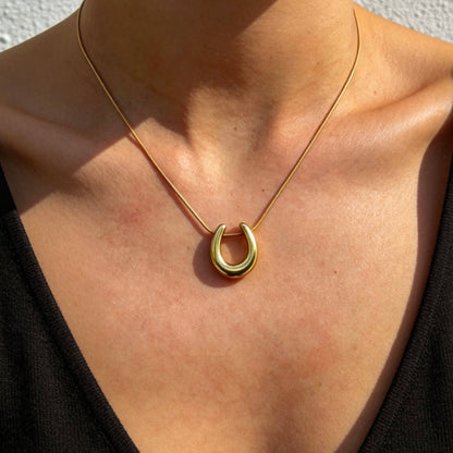 Aurea Jewelry - Stainless Steel Lucky Horseshoe Gold Pendant Necklace