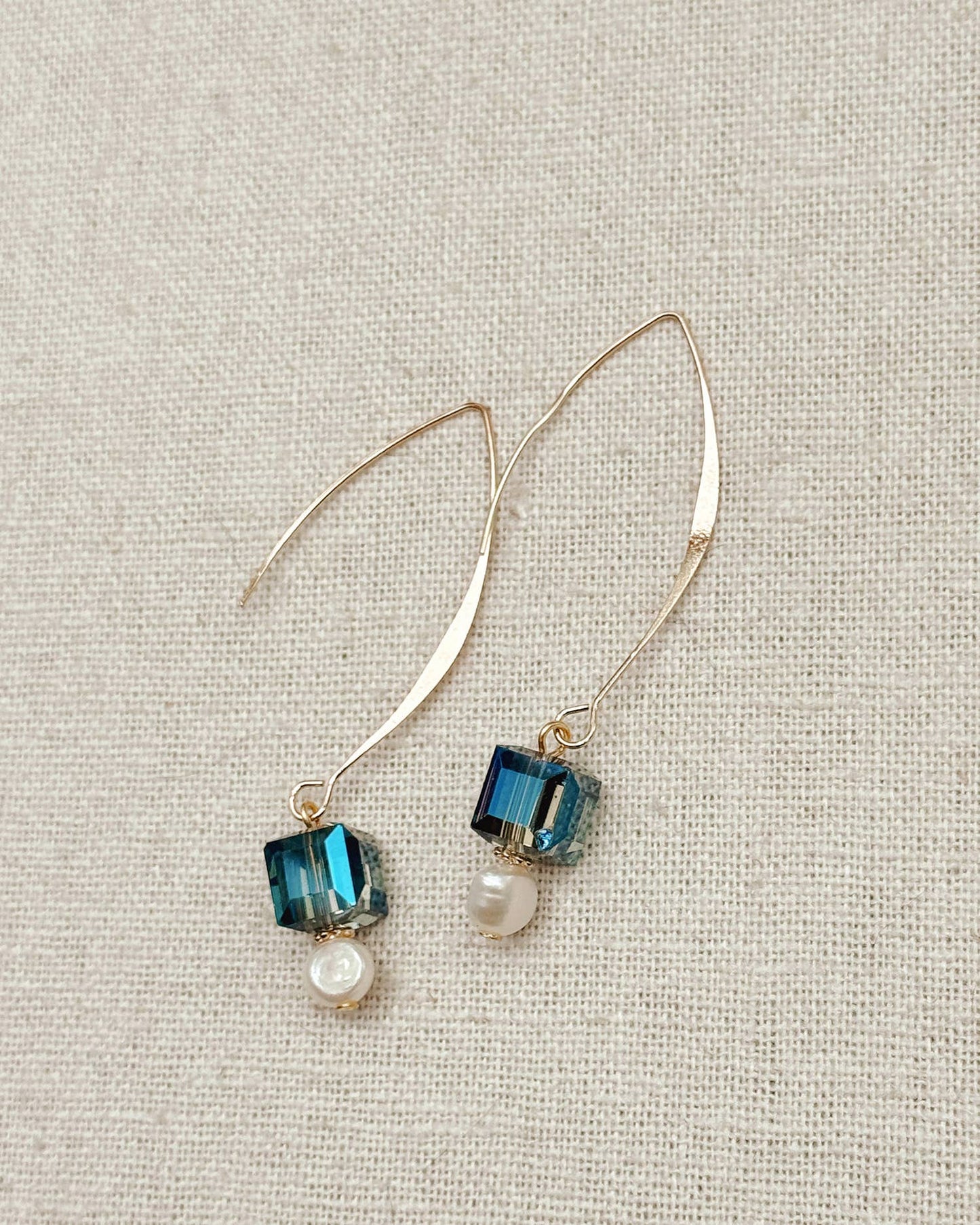 Gracie Rose Designs - Gold Cubic Crystal & Pearl Drop Thread Thru Earrings