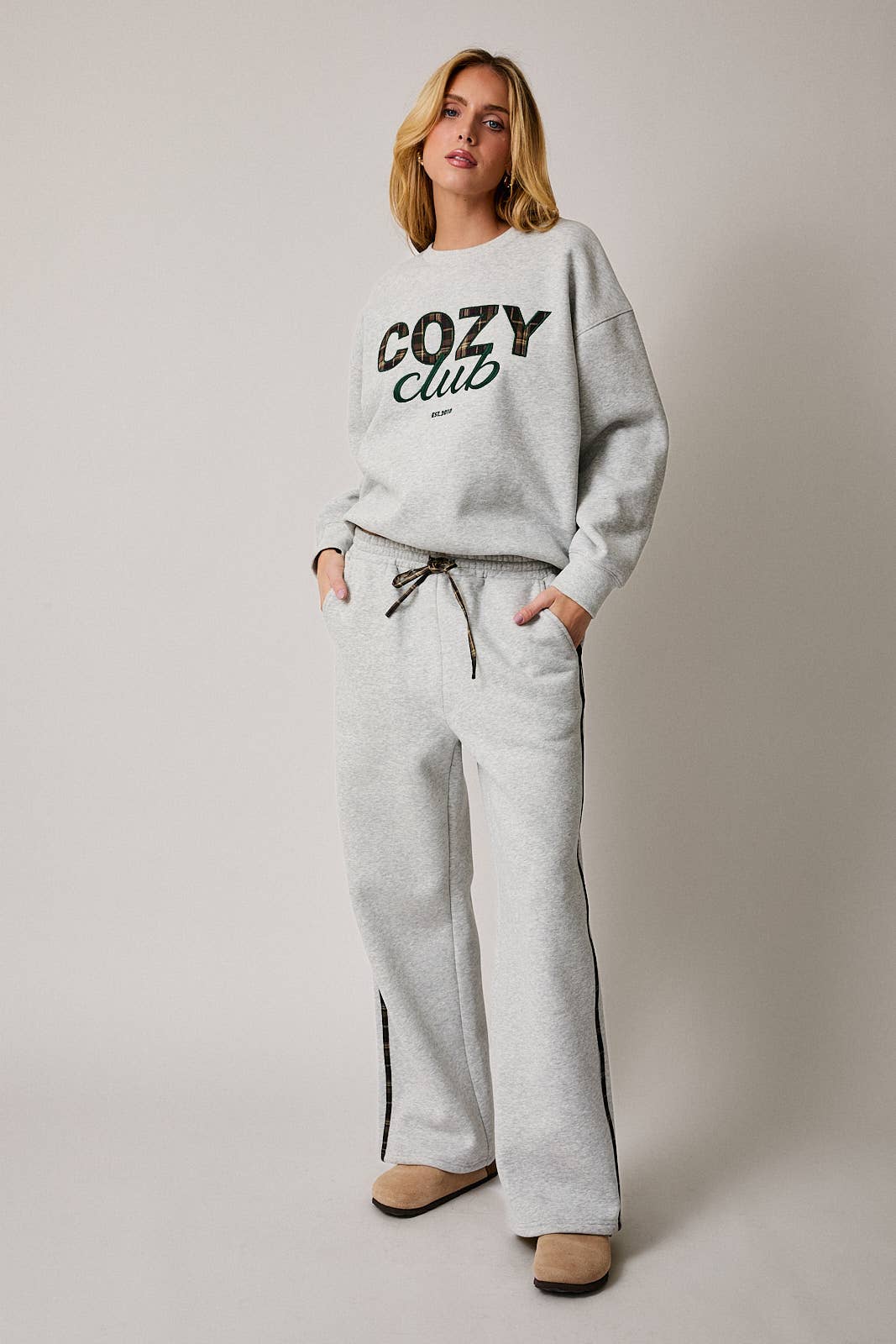 Sunday Edition - "COZY CLUB" Sweatpants