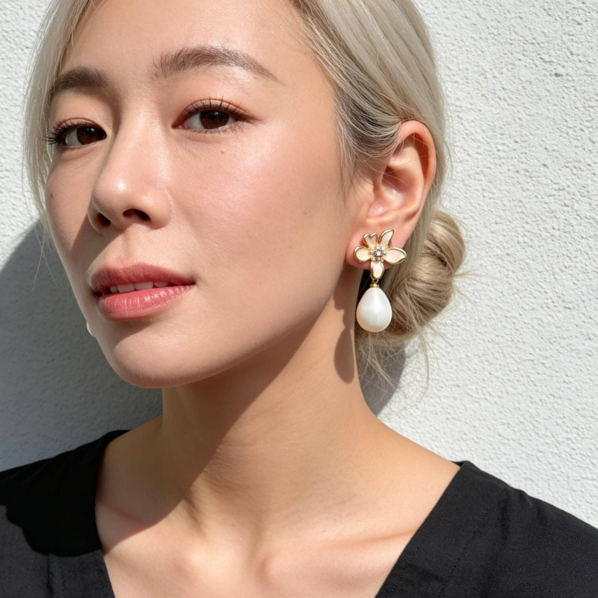 Aurea Jewelry - Floral Pearl Drops