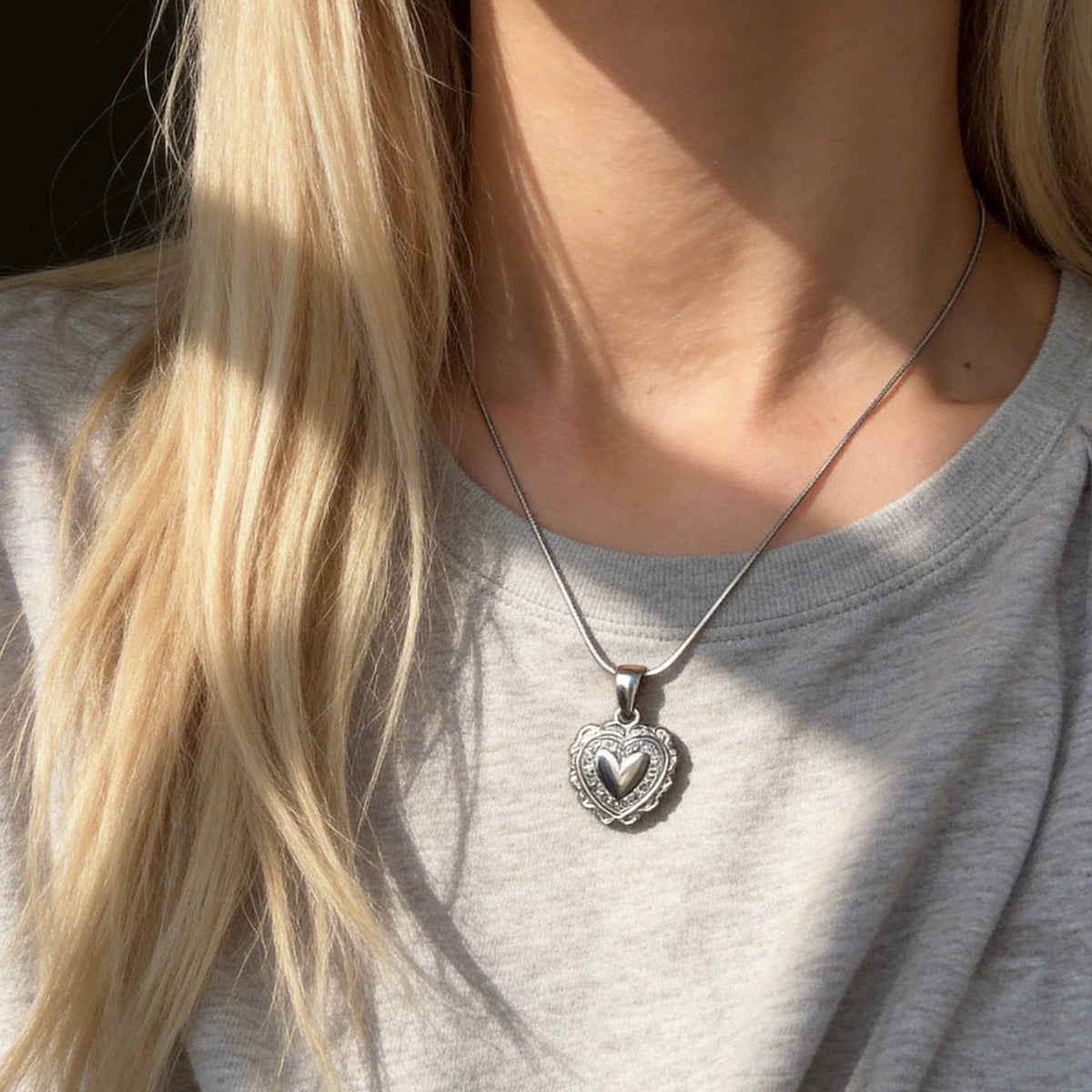 Aurea Jewelry - Stainless Steel Heart Pendant Necklace