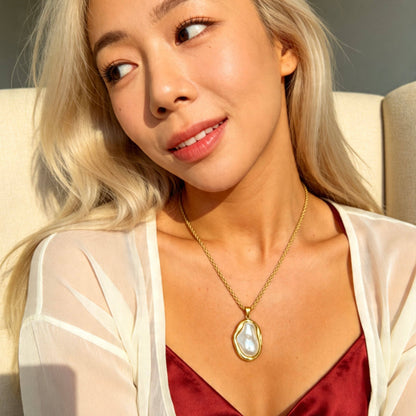 Aurea Jewelry - Stainless Steel Baroque Pearl Gold Pendant Necklace