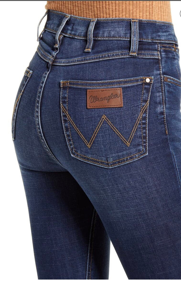 Wrangler Women’s Current Skinny Jean Size 25 - DDBooski Clothing Co